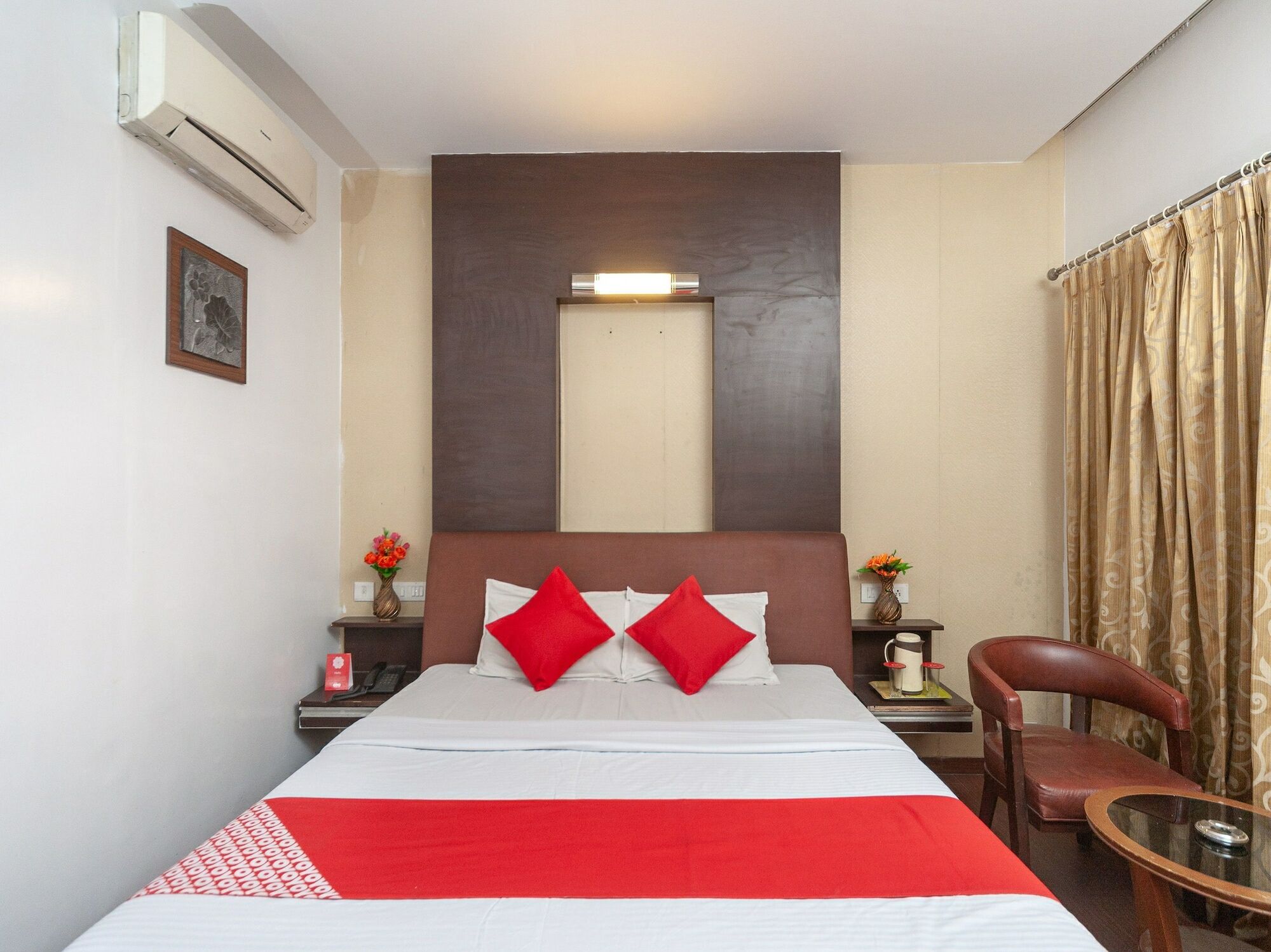 Oyo 19674 Apoorva'S Guest House เชนไน ภายนอก รูปภาพ